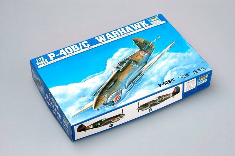 Американський винищувач 1/72 Curtiss P-40B/C Warhawk Trumpeter 01632 , збірна модель Ворхоук Трумпетер TR01632 фото