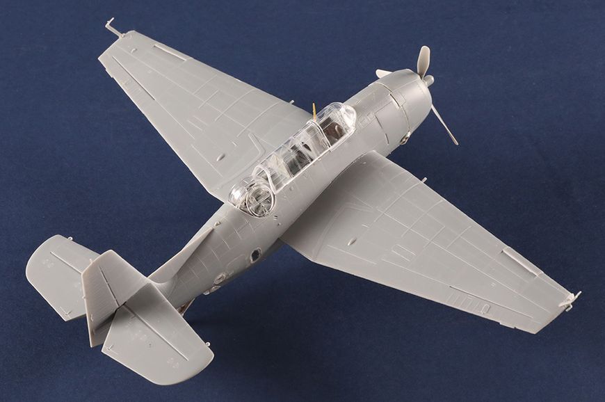 Американський бомбардувальник 1/72 Grumman TBF-1C Avenger HobbyBoss 87275 , збірна модель Авенджер Хобібос HB87275 фото